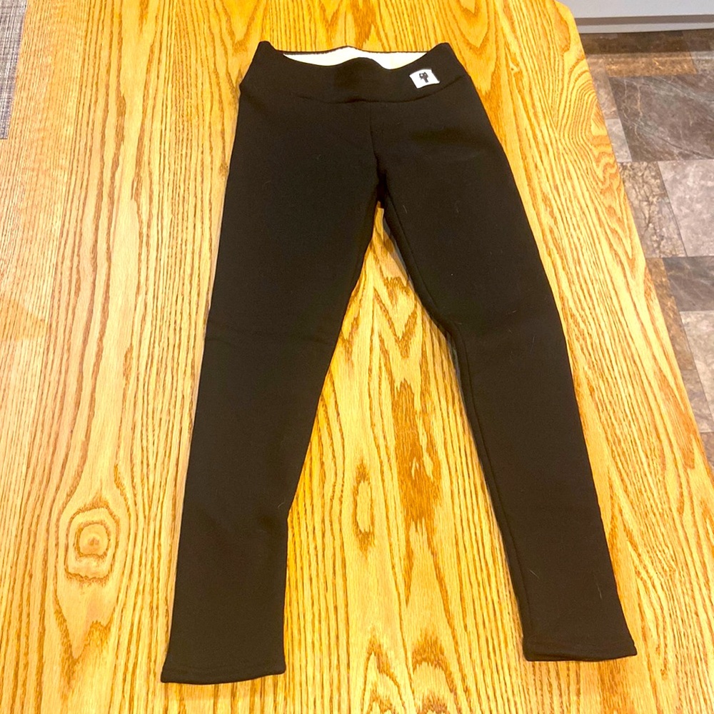 Size small women’s fleece lined leggings.